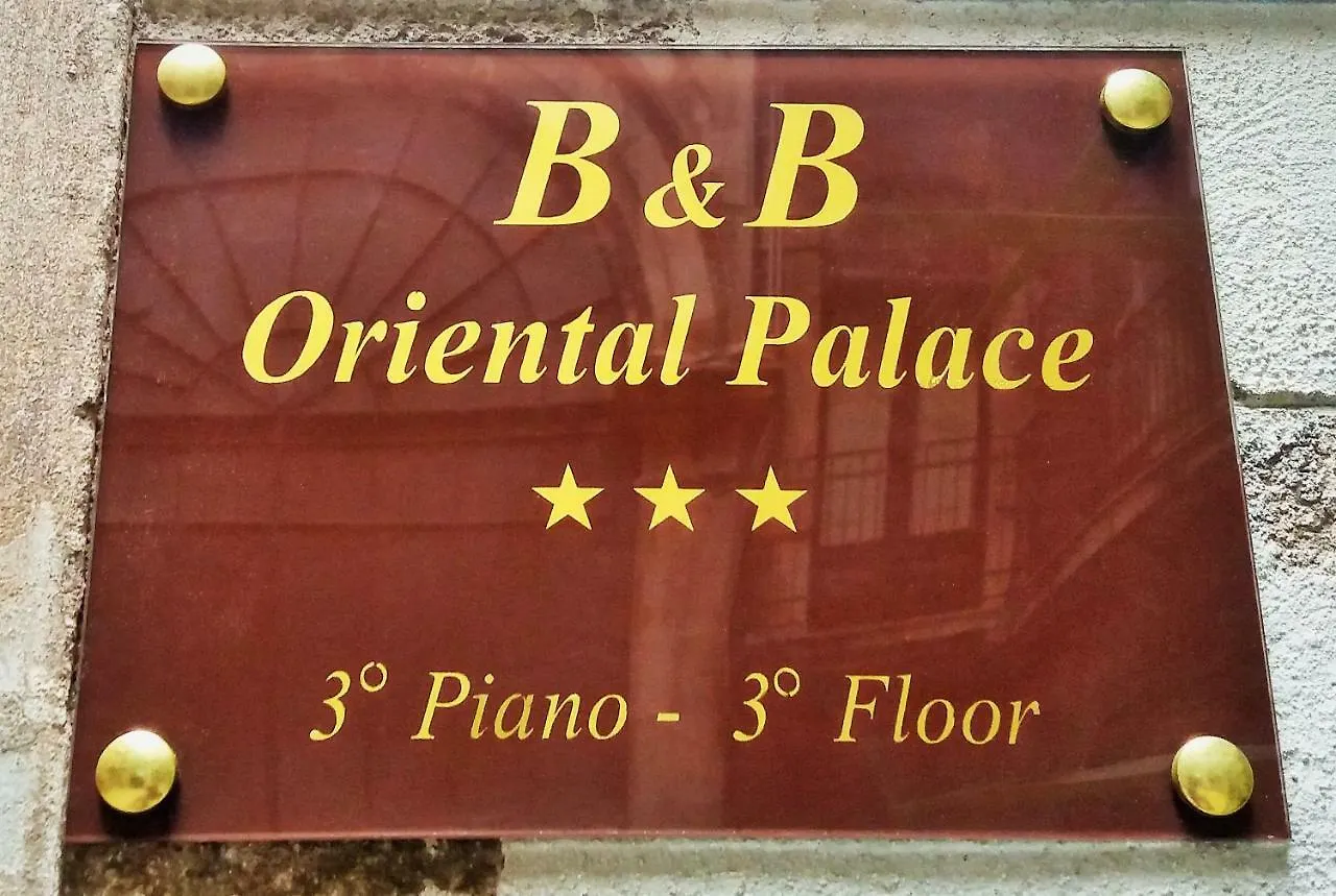 B&B Oriental Palace Katanya 2*,  İtalya